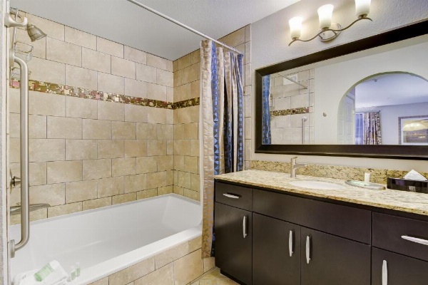 Holiday Inn Club Vacations Las Vegas - Desert Club Resort image 17